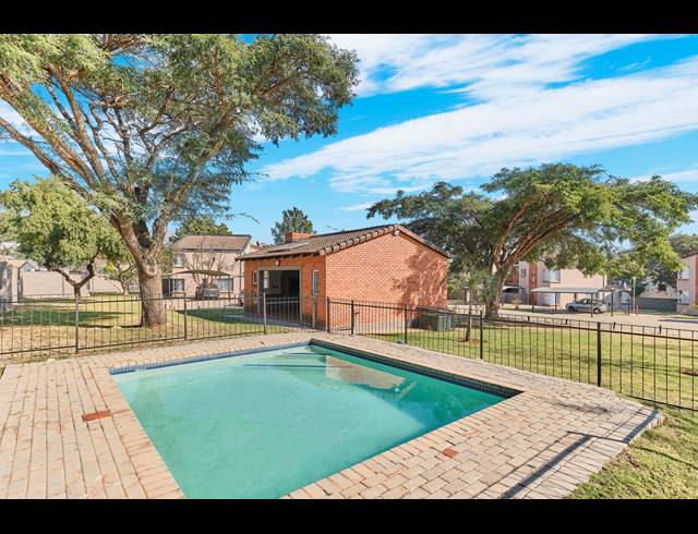 1 BEDROOM APARTMENT FOR SALE IN RUIMSIG